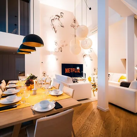 Lux Penthouse Near Wenceslas Square Prague