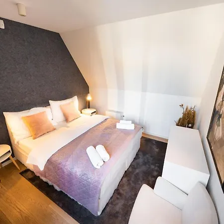 Lux Penthouse Near Wenceslas Square