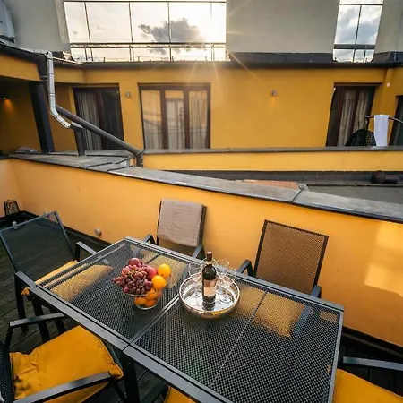 Lux Penthouse Near Wenceslas Square Lägenhet