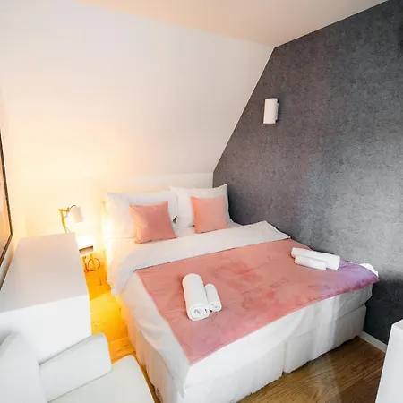 Lux Penthouse Near Wenceslas Square Lägenhet *