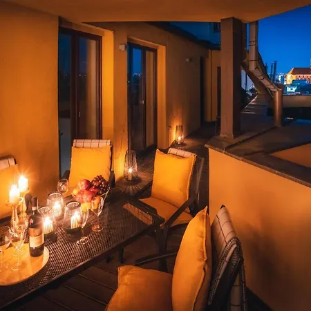 Lux Penthouse Near Wenceslas Square *