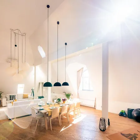 Lägenhet Lux Penthouse Near Wenceslas Square
