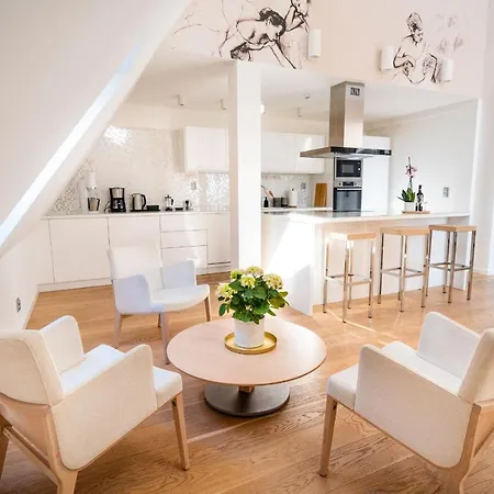 Lux Penthouse Near Wenceslas Square Lägenhet *