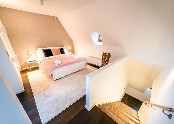 Lux Penthouse Near Wenceslas Square *