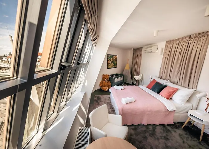 Lux Penthouse Near Wenceslas Square Апартаменты *