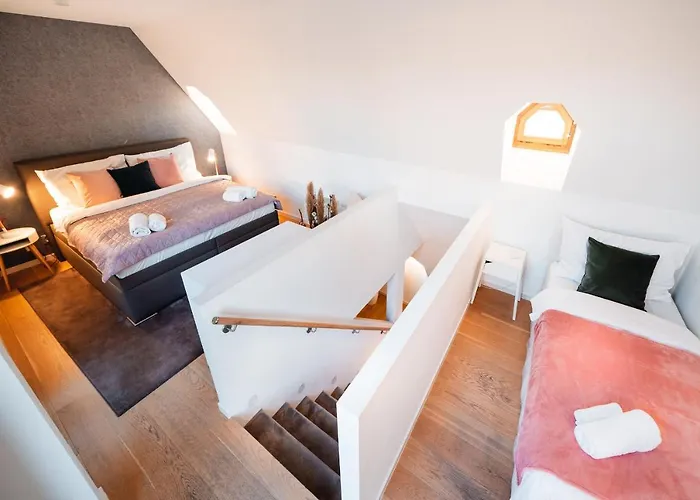 Lux Penthouse Near Wenceslas Square *