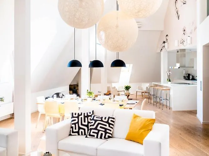 Lux Penthouse Near Wenceslas Square Прага