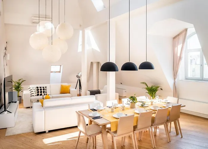 Lux Penthouse Near Wenceslas Square Апартаменты *