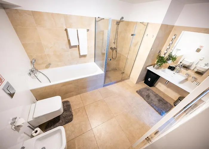 Lux Penthouse Near Wenceslas Square *