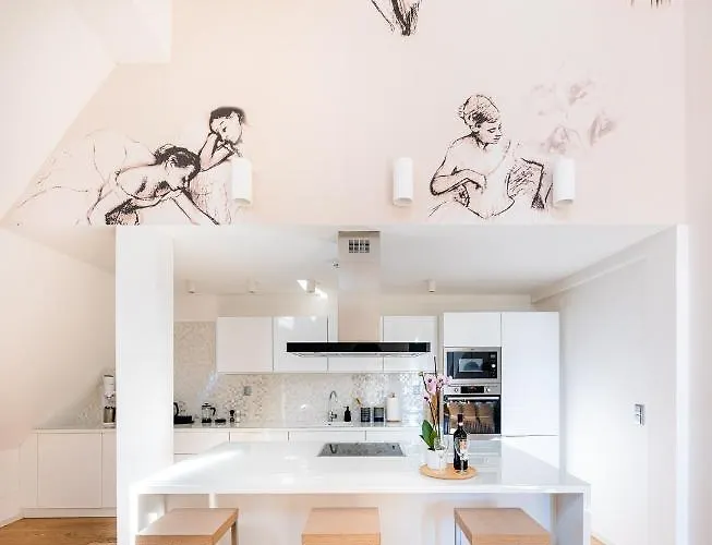 Lux Penthouse Near Wenceslas Square Апартаменты Прага