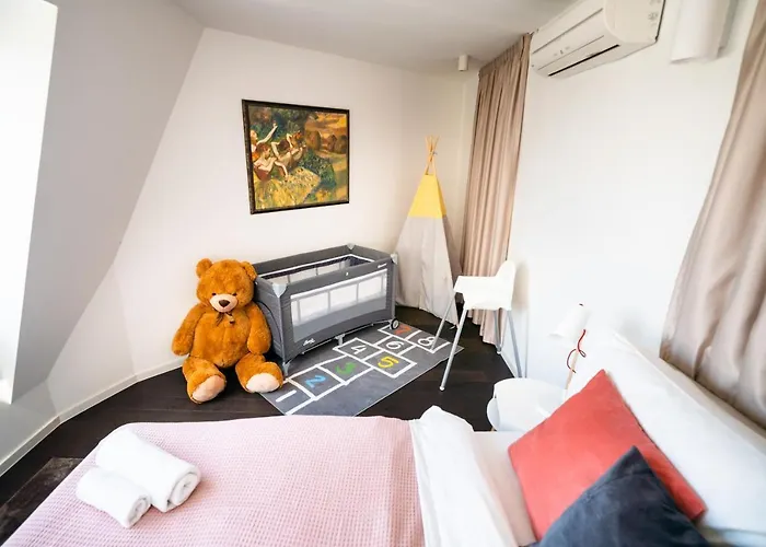 Lux Penthouse Near Wenceslas Square Апартаменты Прага