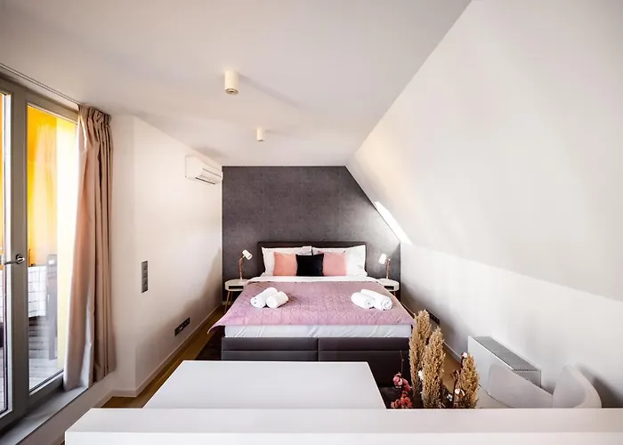 Lux Penthouse Near Wenceslas Square