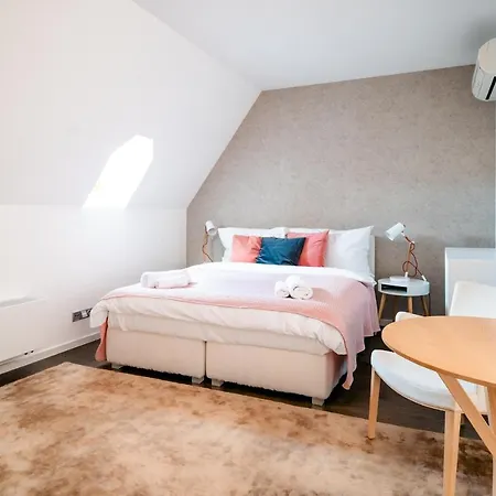 Lejlighed Lux Penthouse Near Wenceslas Square Prag
